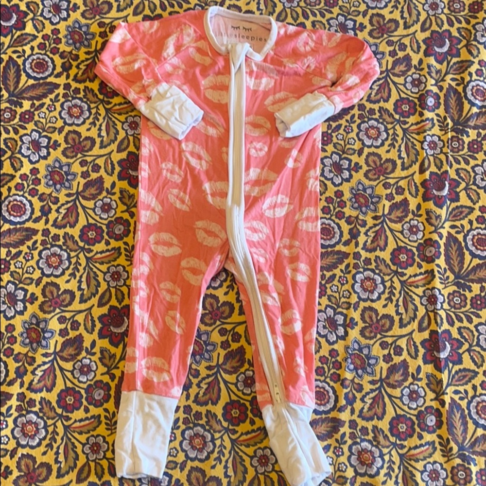 Little Sleepies kisses sleeper, bamboo 0-3mo
